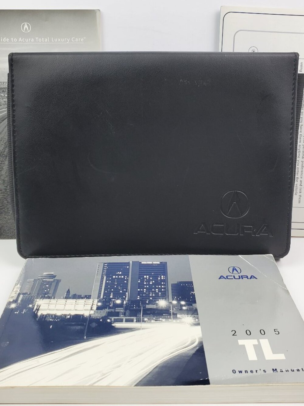 Acura TL 2005 Owner's Manual With Leather Pouch Sleeve Case OEM Materials
